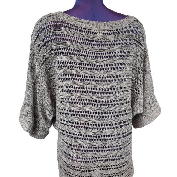 Boston Proper Bat Wing Sleeve Open Knit Shimmer Gray Size Large Women's M46 - Picture 5 of 7